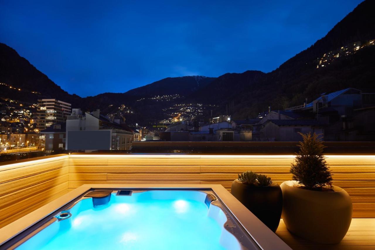 Hotel Mim Andorra Les Escaldes ภายนอก รูปภาพ