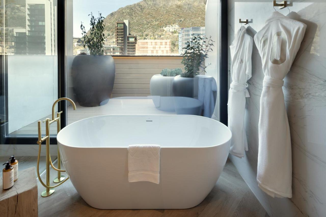 Hotel Mim Andorra Les Escaldes ภายนอก รูปภาพ